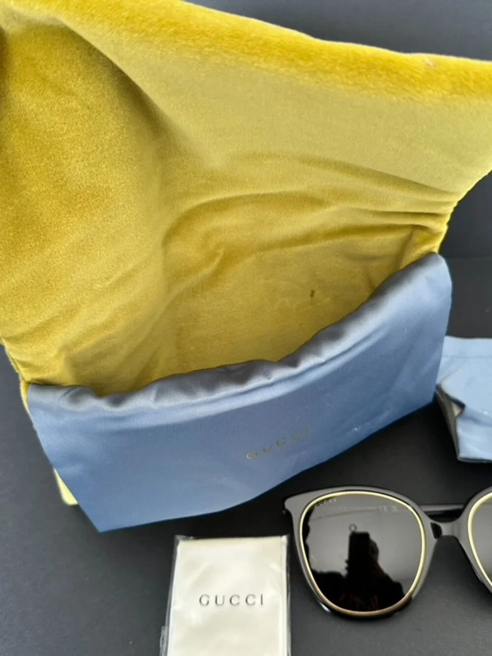 Gucci Women Black Sunglasses with Chains NEW - Picture 10 of 12